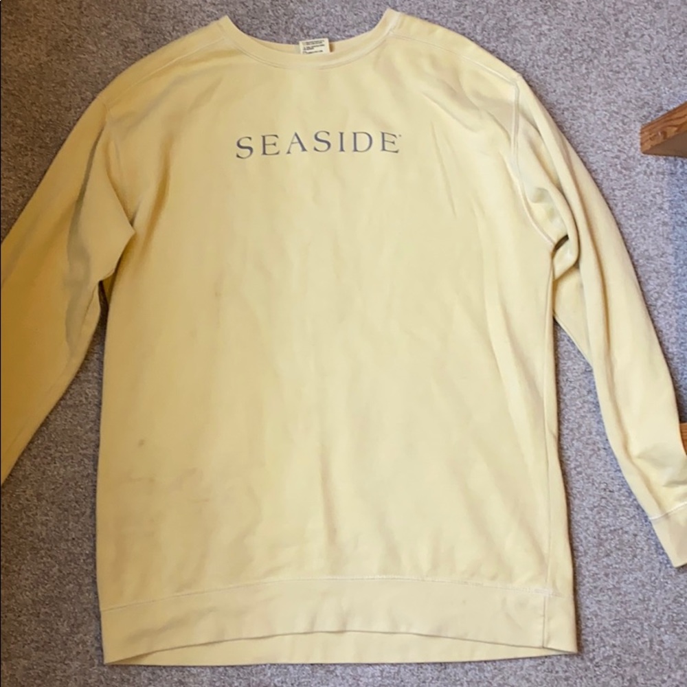 Yellow seaside sweatshirt